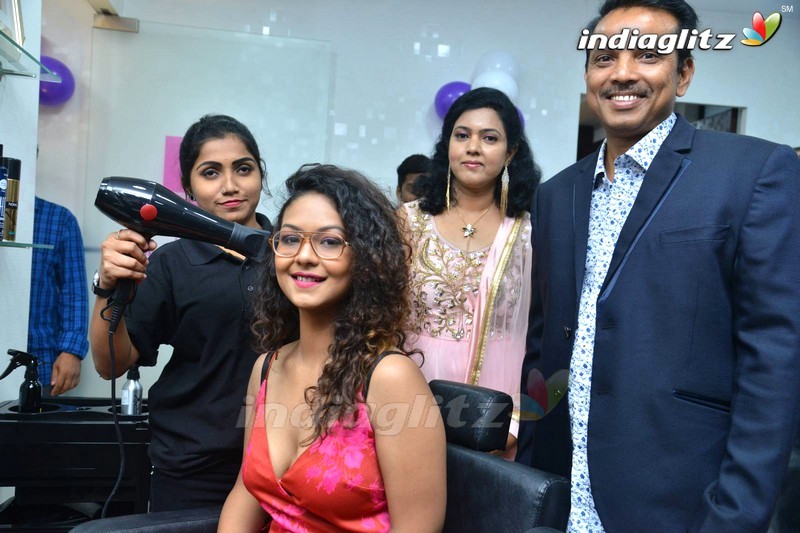 Aditi Myakal Launches Glam Studios @ Madhapur