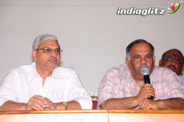 'Attharintiki Daredi' Press Meet