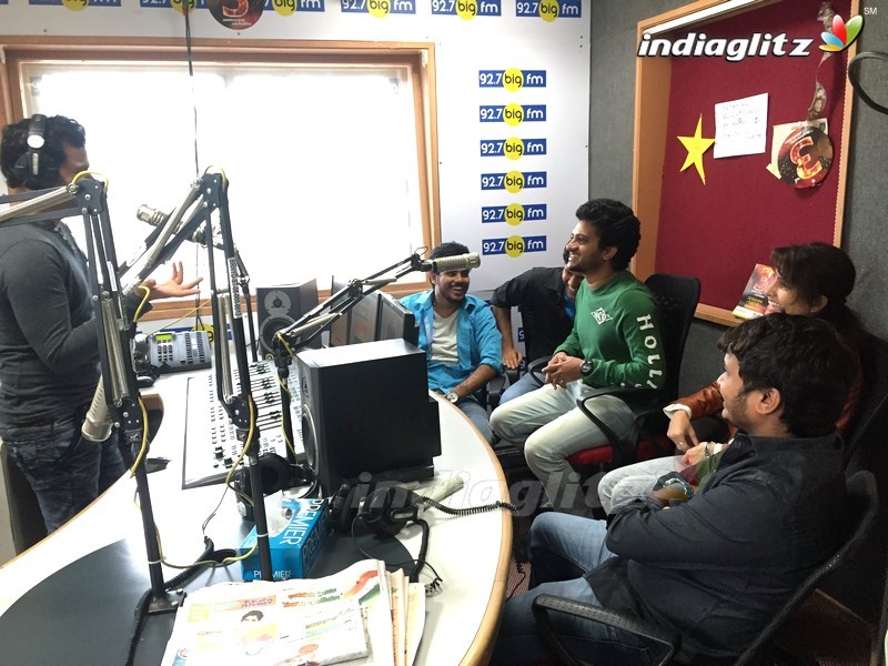 'Avasaraniko Abaddam' Team @ Big FM
