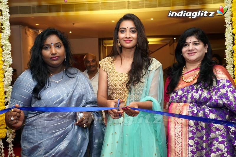 Actress Bhanu Sree Inaugurates Trendz Vivah Expo at Taj Krishna
