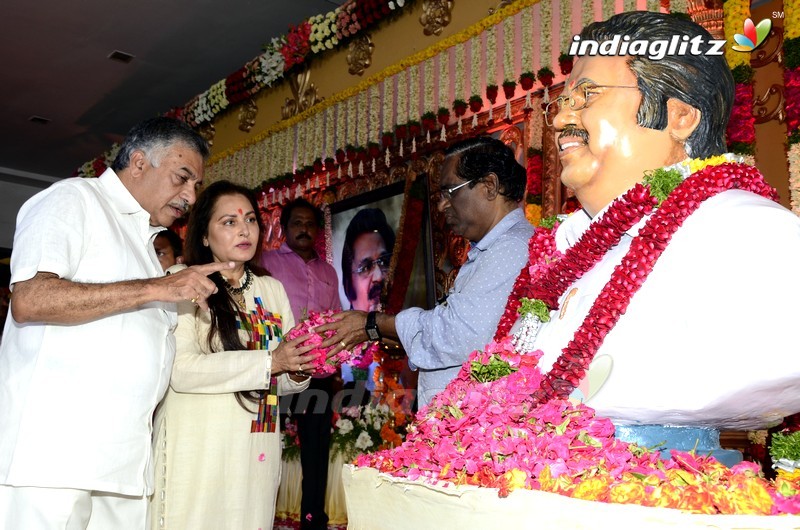Mohan Babu , YS Jagan & Others At Dasari Condolence Meet