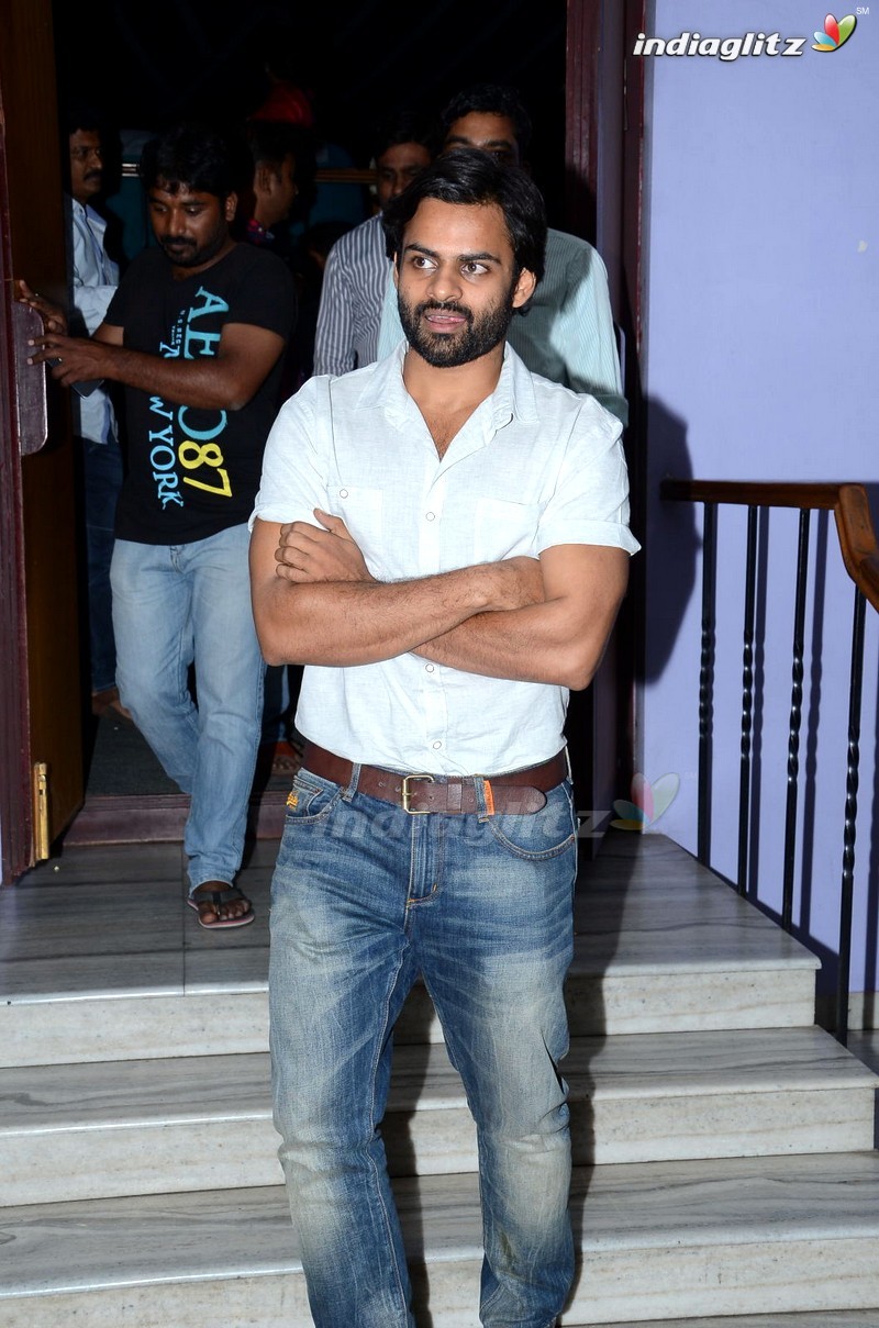 Chiranjeevi Watches 'Supreme' Movie @ Prasad Lab