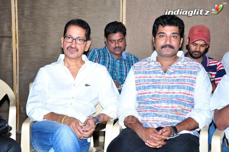 'Charuseela' First Look Launch