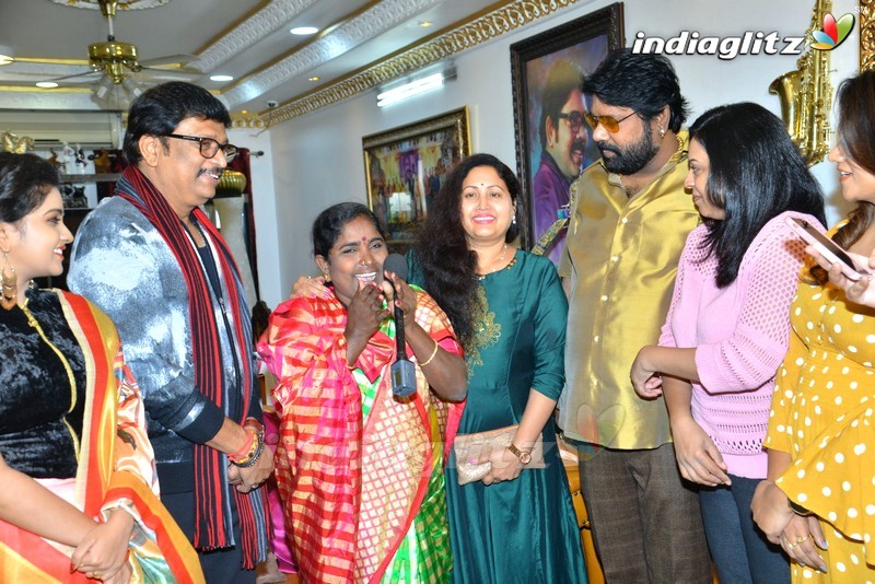 Ex MLA Venkata Rao felicitates Singer Baby