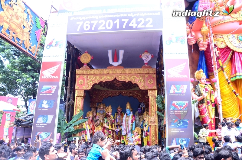 Khairatabad Ganesha Idol 2018 Pics