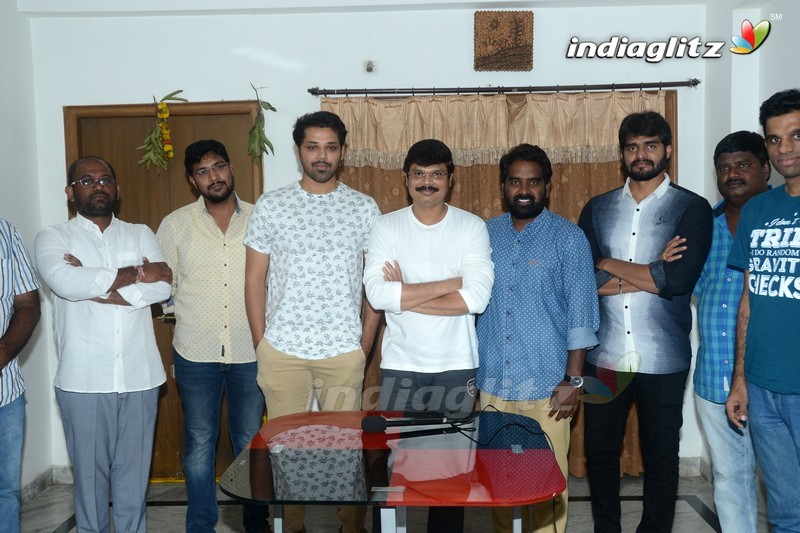 'Inthalo Ennenni Vinthalo' Teaser Launch