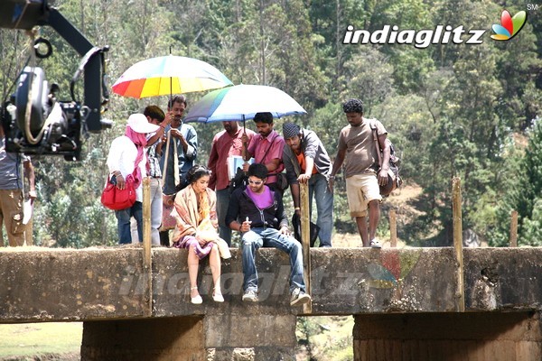 'Love To Love' On Location
