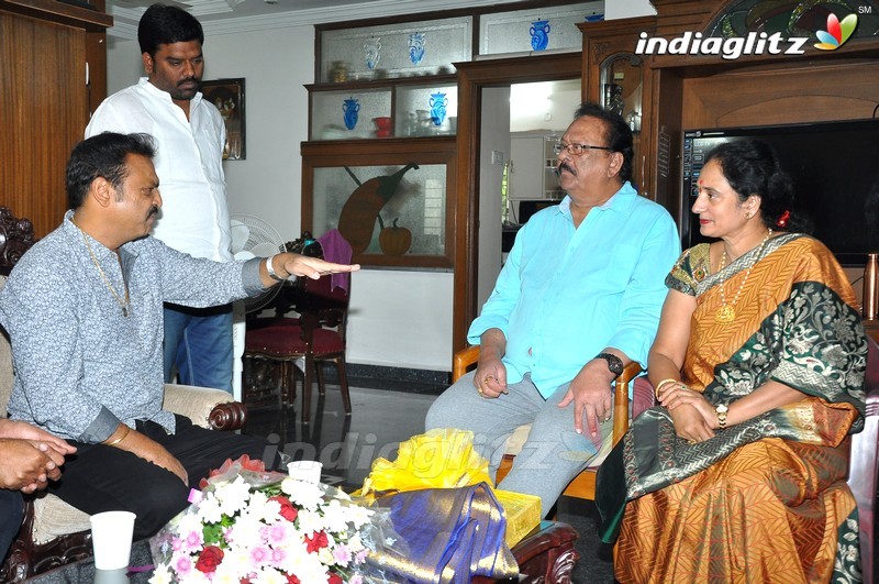 MAA President Naresh Meets Krishna & Krishnam Raju