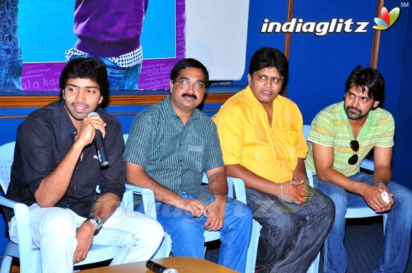 'Madatha Kaaja' Success Meet