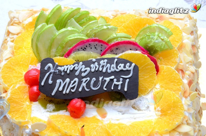Celebs @ Maruthi Birthday Celebrations