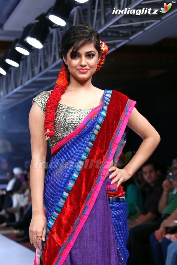 Meera Chopra @ BPH International Fashion Week 2012