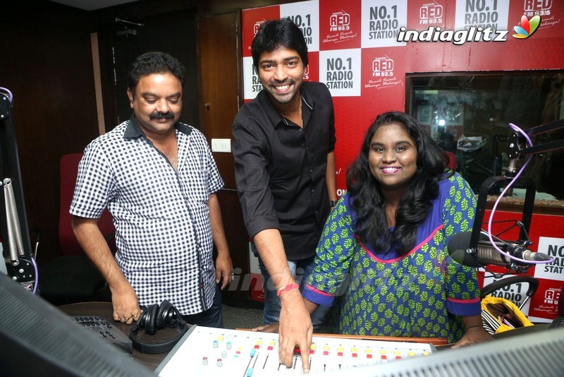 'Meda Meeda Abbayi' Song Launch At RED FM