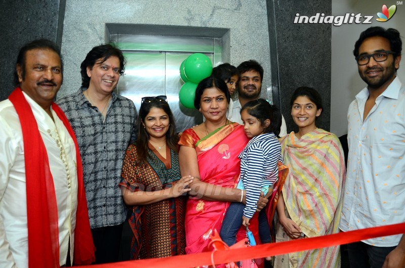 Mohan Babu Family Launched 'Junior Kuppanna' Restaurant at Madhapur