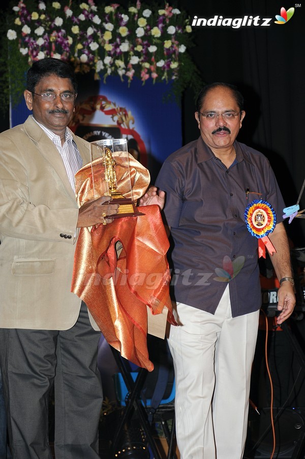 B Nagi Reddy Memorial Film Awards 2011 Presented