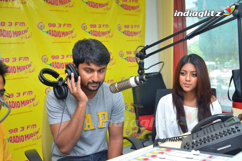 Nani's 'Majnu' first song launched @ Radio Mirchi