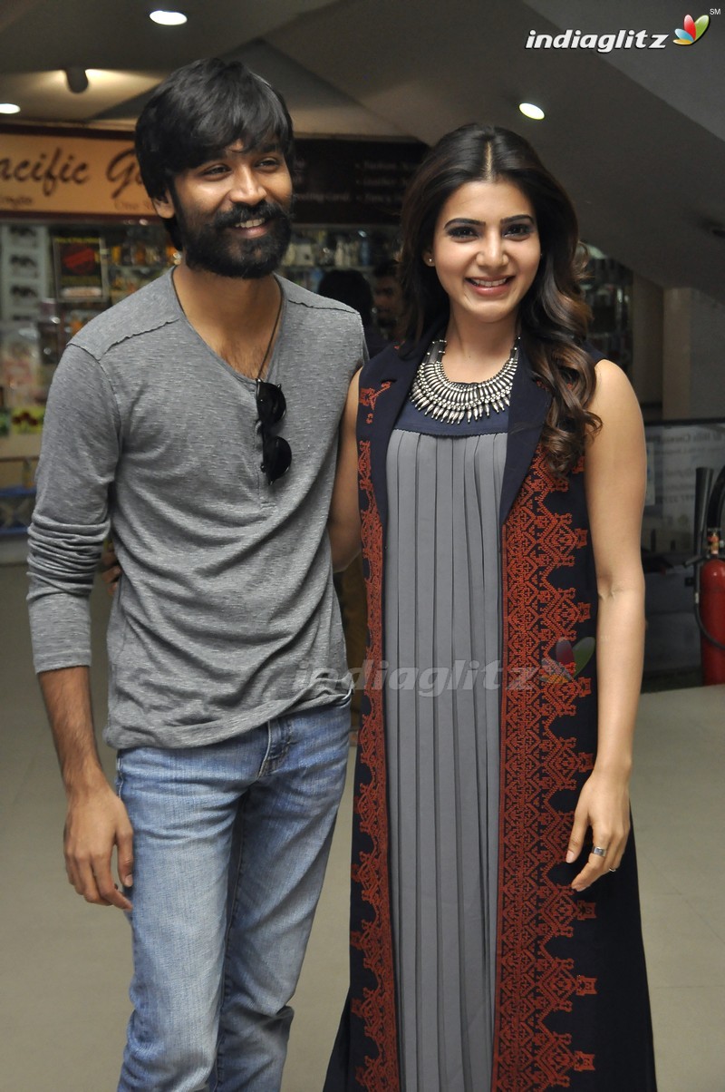 'Nava Manmadhudu' Press Meet