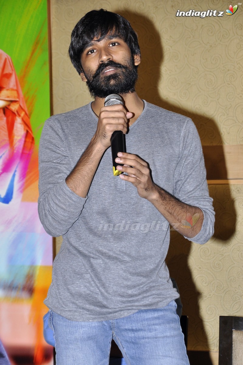 'Nava Manmadhudu' Press Meet