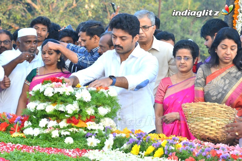Nandamuri family pay homage @ NTR Ghat