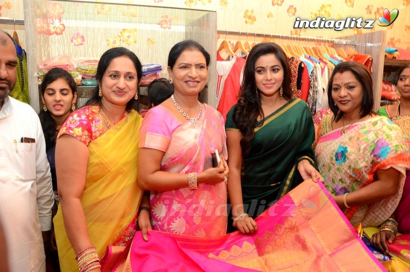 Poorna Launches SR Fashion Studio
