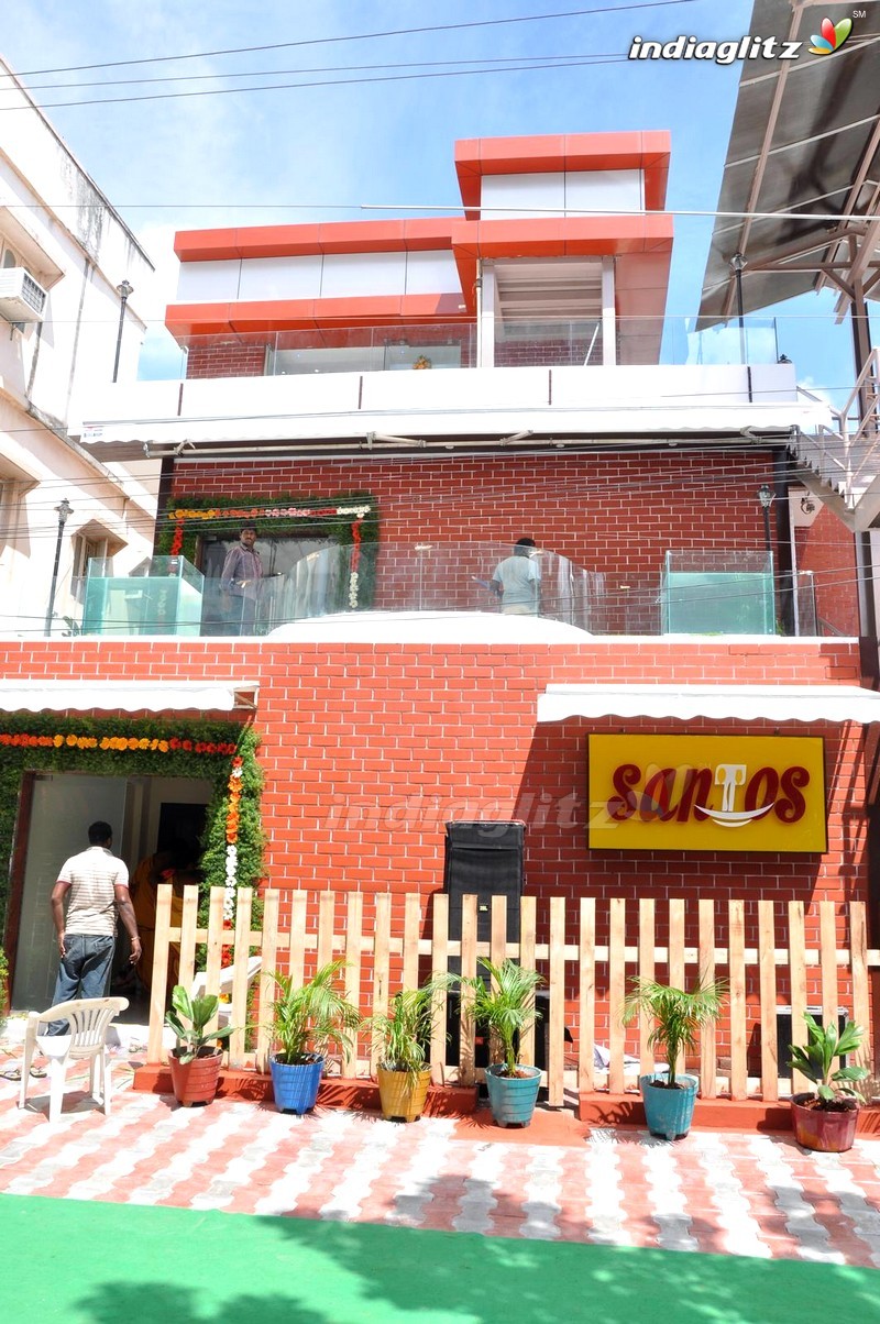 Nara Rohit Launches Santos Klub F5 Restaurant In Vijayawada