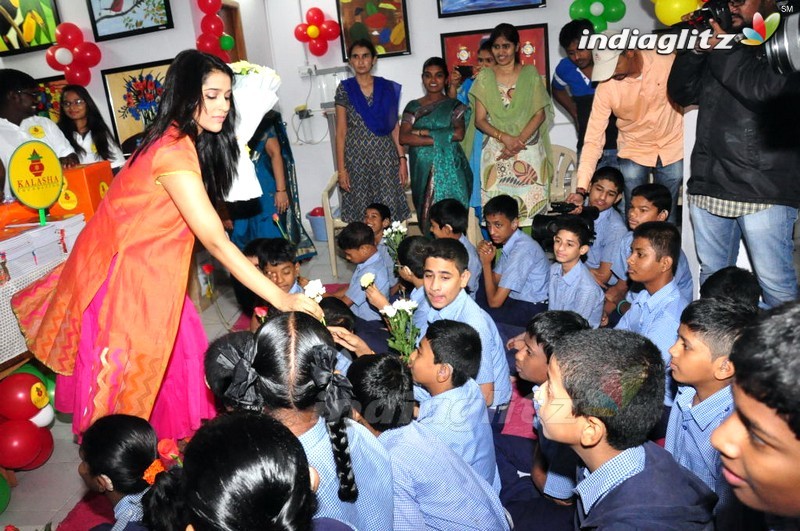 Rashmi & Jabardasth Srinu Grace Ashray Akruti Event