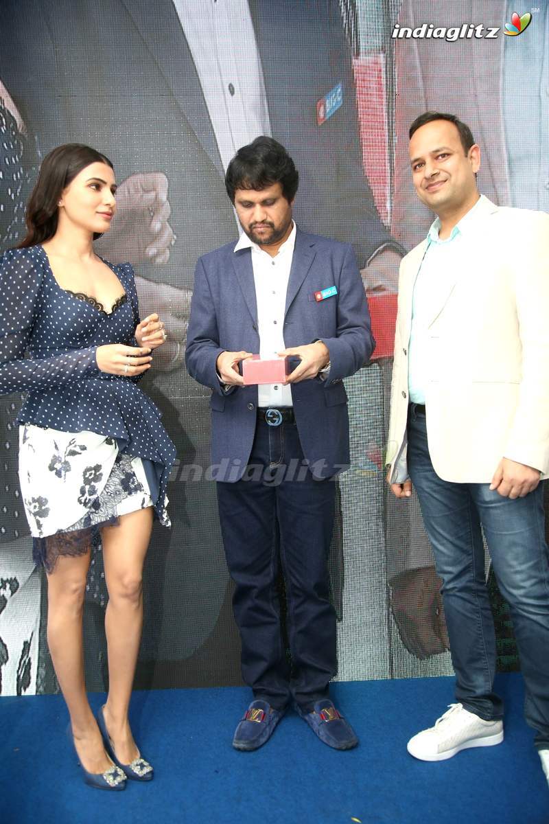 Samantha Launches Oneplus Mobile @ Big C