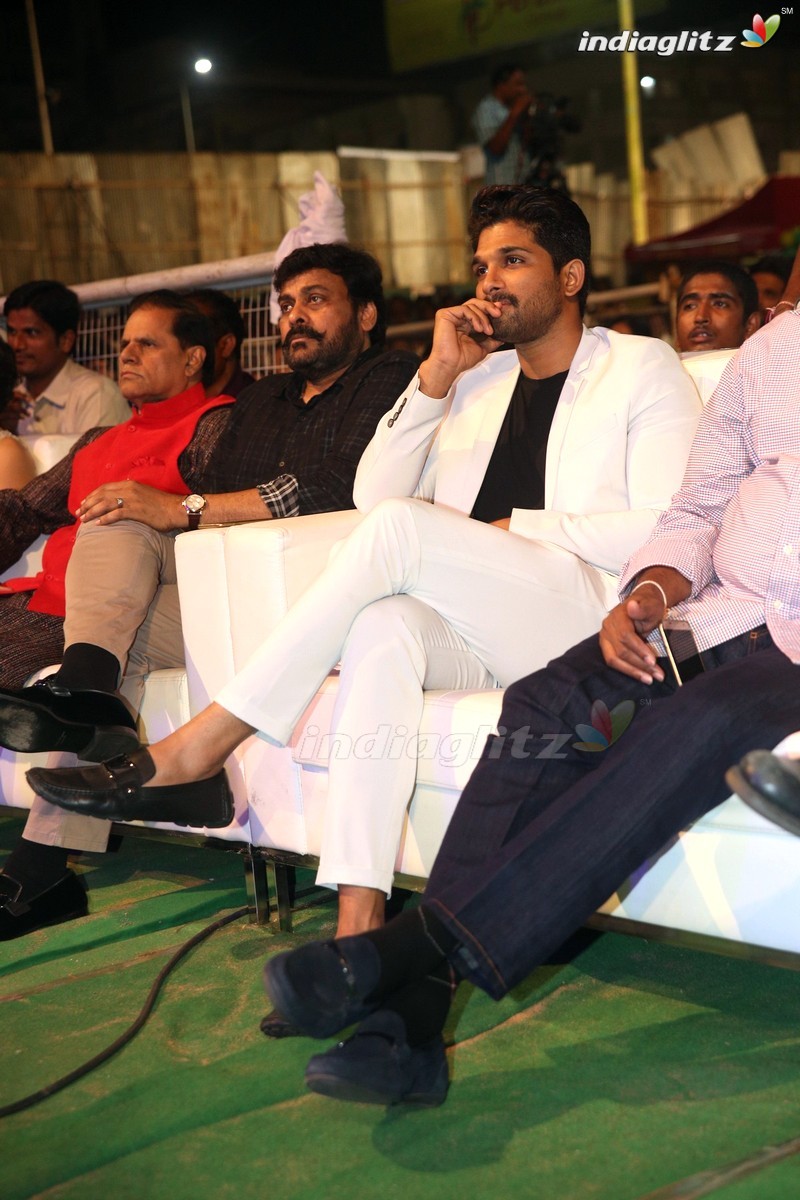 'Sarainodu' Audio Success Meet @ Vizag (Set-2)