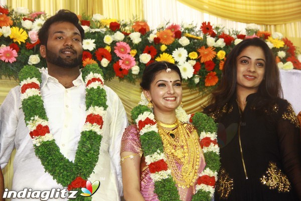 Actress Saranya Mohan marriage EXCLUSIVE STILLS