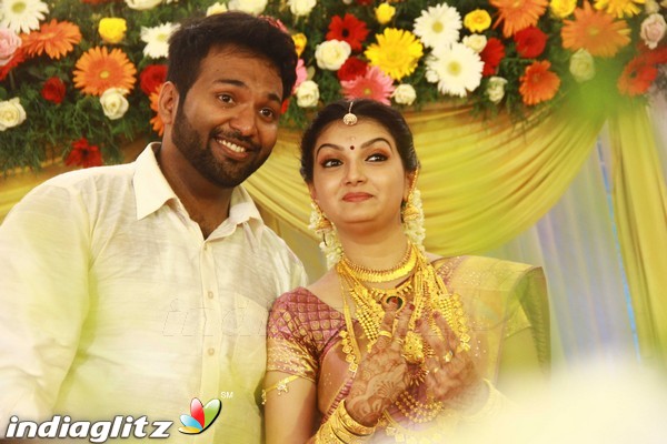 Actress Saranya Mohan marriage EXCLUSIVE STILLS