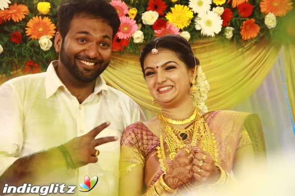 Actress Saranya Mohan marriage EXCLUSIVE STILLS