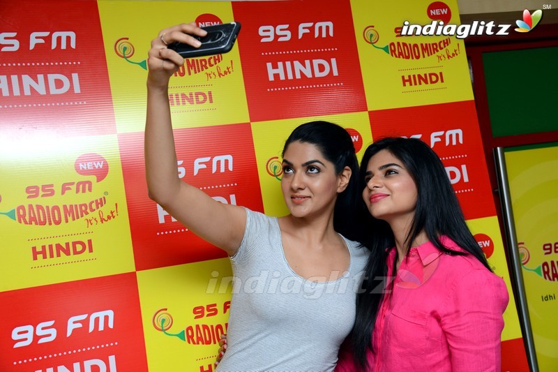 'Selfie Raja' Team @ Radio Mirchi