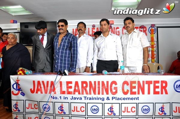 Srihari Launches Java Learning Center