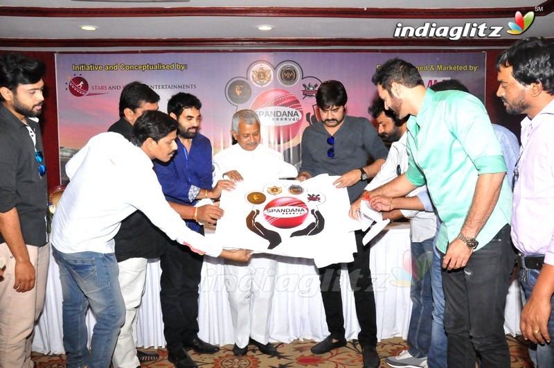 Srikanth Launches Hyderabad's Biggest Cricket Logo