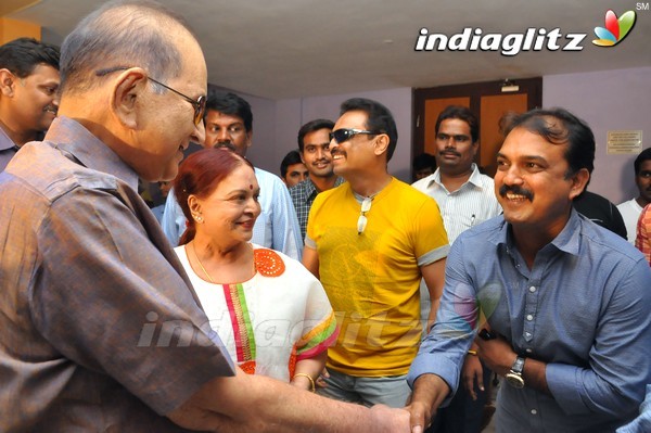 Krishna Watches 'Srimanthudu' With Family