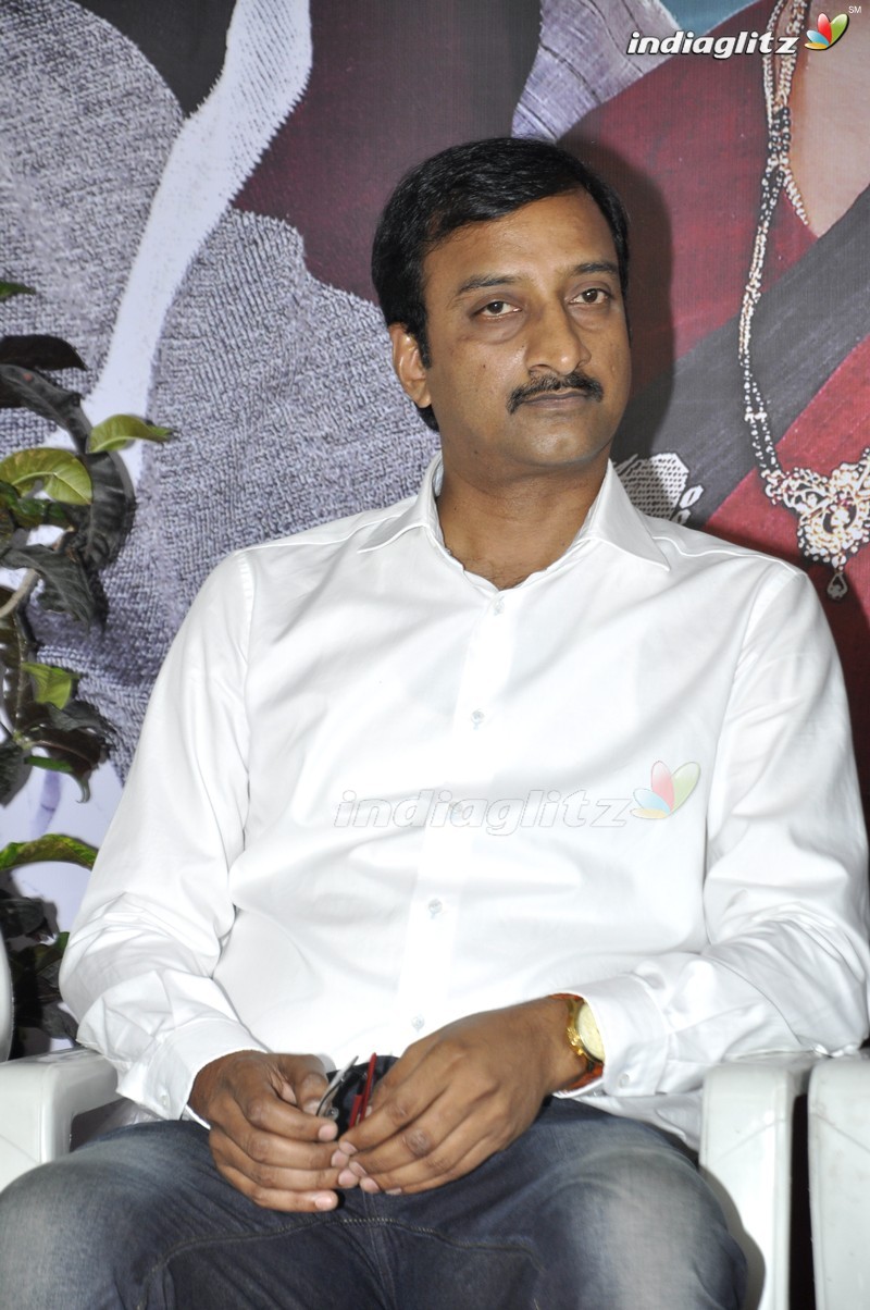 'Sri Sri' Success Meet