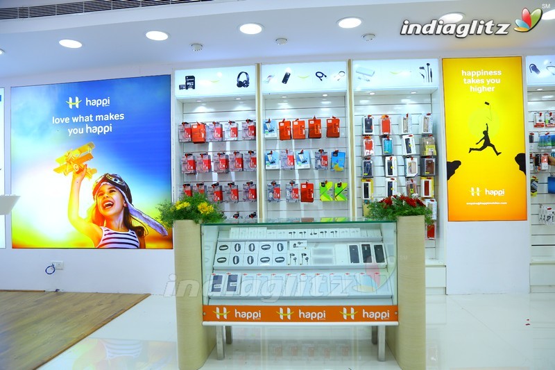 Tamannaah launches happi Mobiles Store @ Kurnool