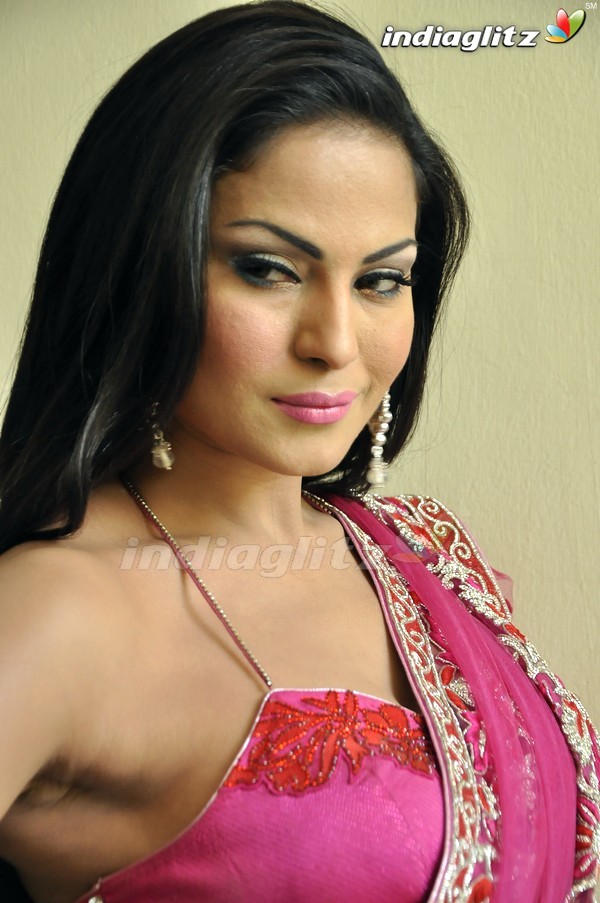 Veena Malik Special Gallery