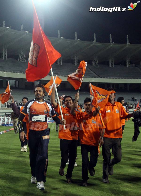 CCL 3 - Veer Marathi Vs Bhojpuri Dabanggs Match