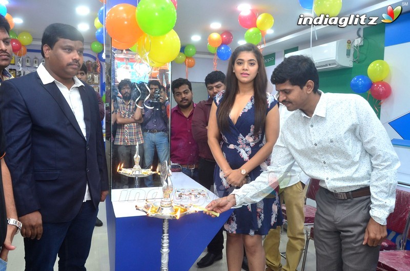 Yamini Bhaskar Launches CellBay Mobile Store at Kukatpally