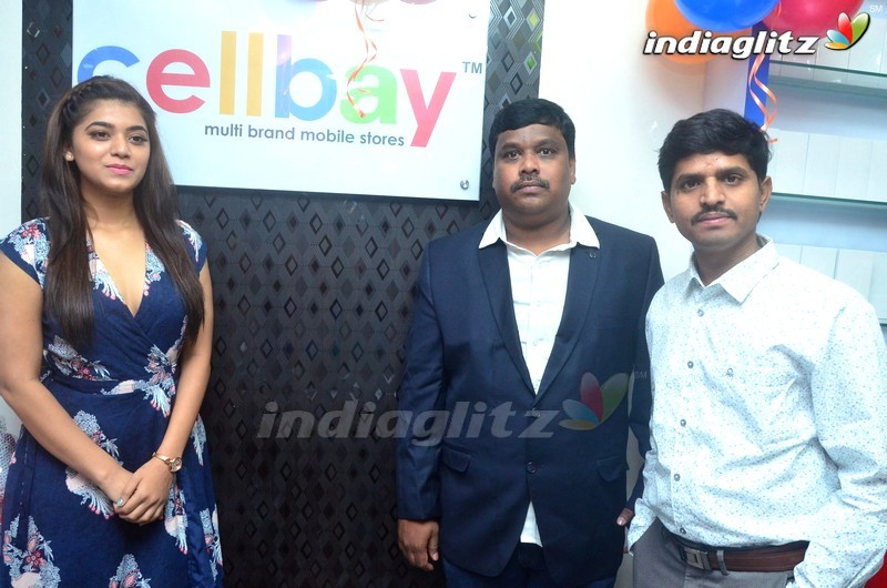 Yamini Bhaskar Launches CellBay Mobile Store at Kukatpally