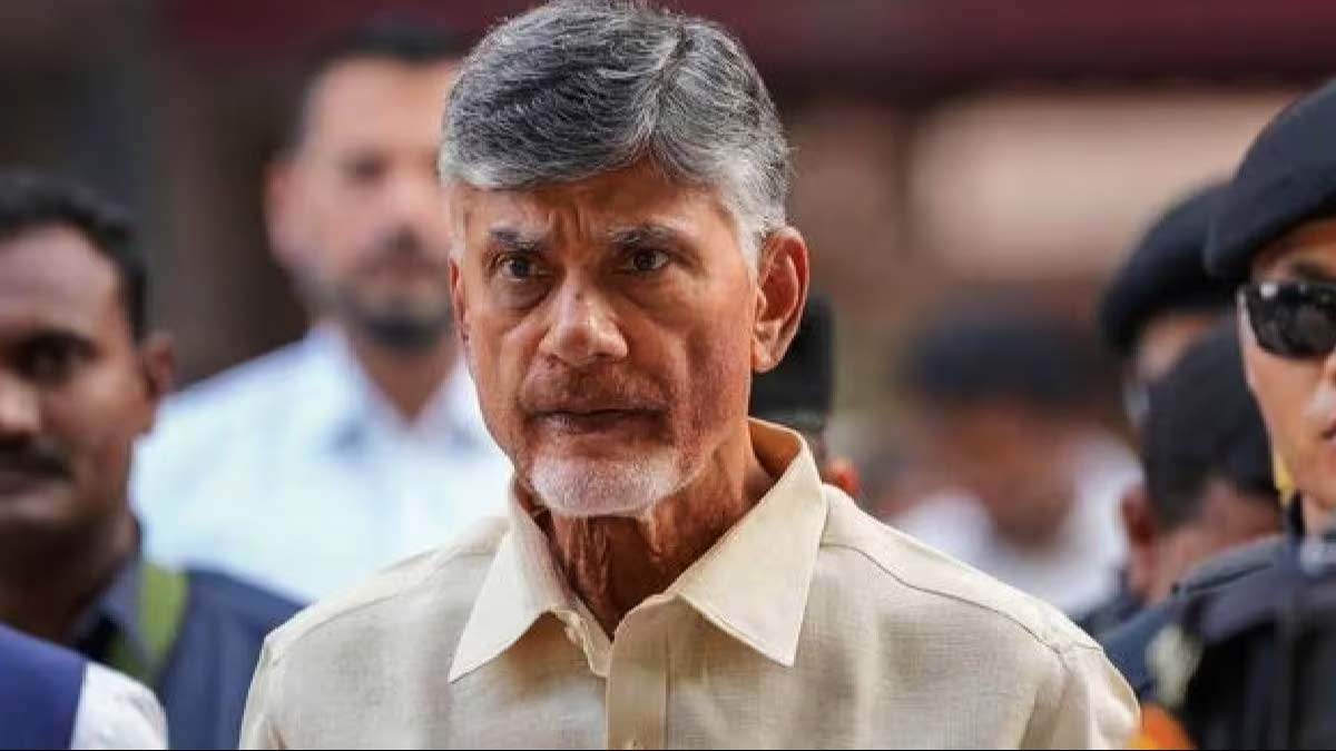 Chandrababu: సీఐడీ కార్యాలయాలకు వెళ్లిన చంద్రబాబు.. మళ్లీ ఎందుకంటే..?