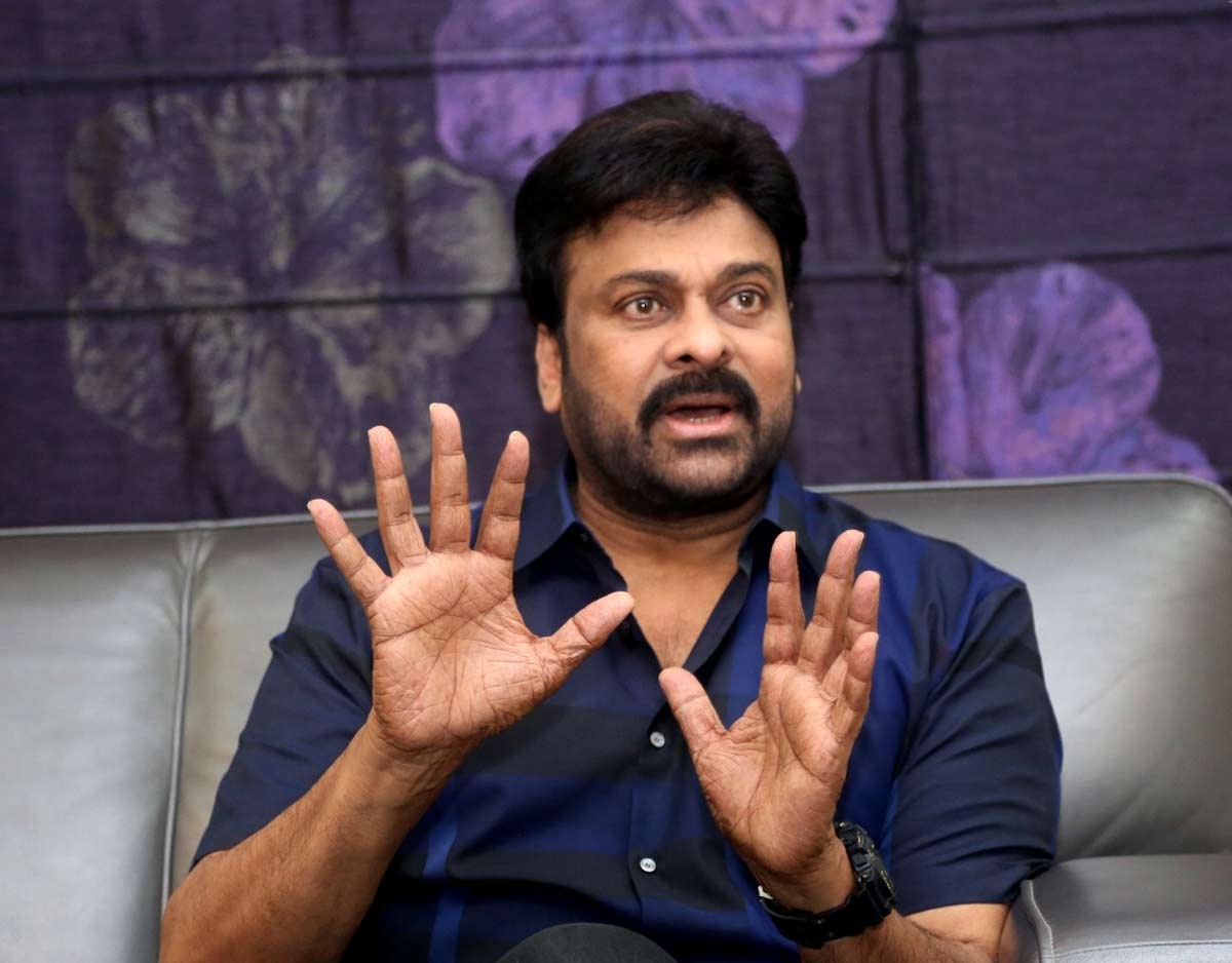 Chiranjeevi gives clarity about political re-entry