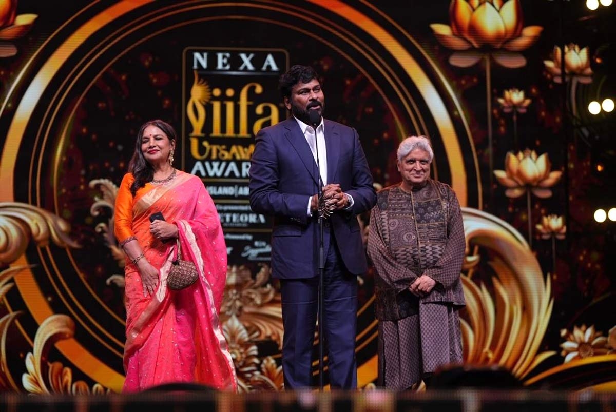 Chiranjeevi Honored with Prestigious Award at IIFA Utsavam in Abu Dhabi