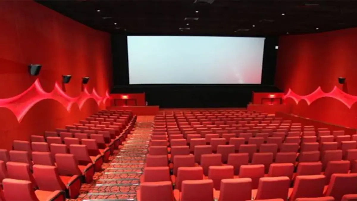 Jagan govt allows cinemas to run at full capacity
