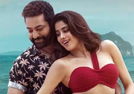 Devara: NTR, Janhvi spice up the song Chuttamalle