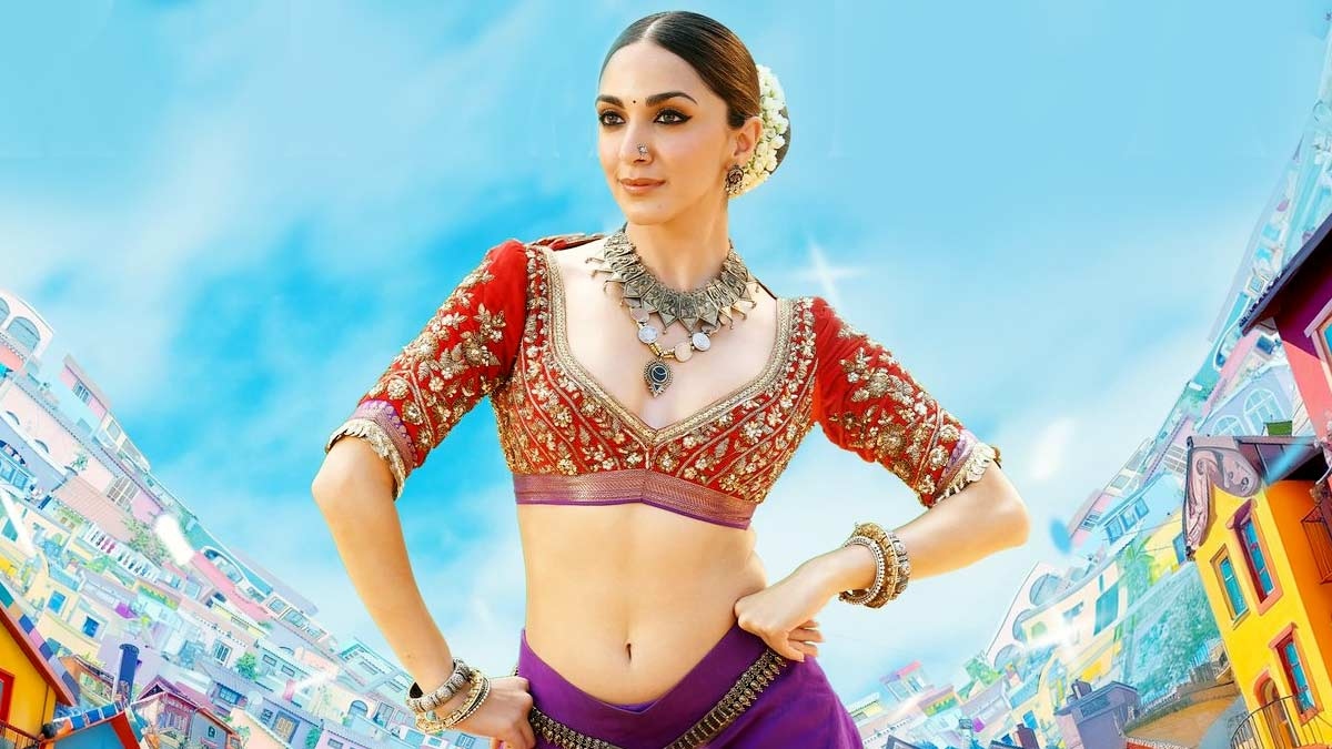 Game Changer: Kiara Advani turns Glamourous Jaabilamma