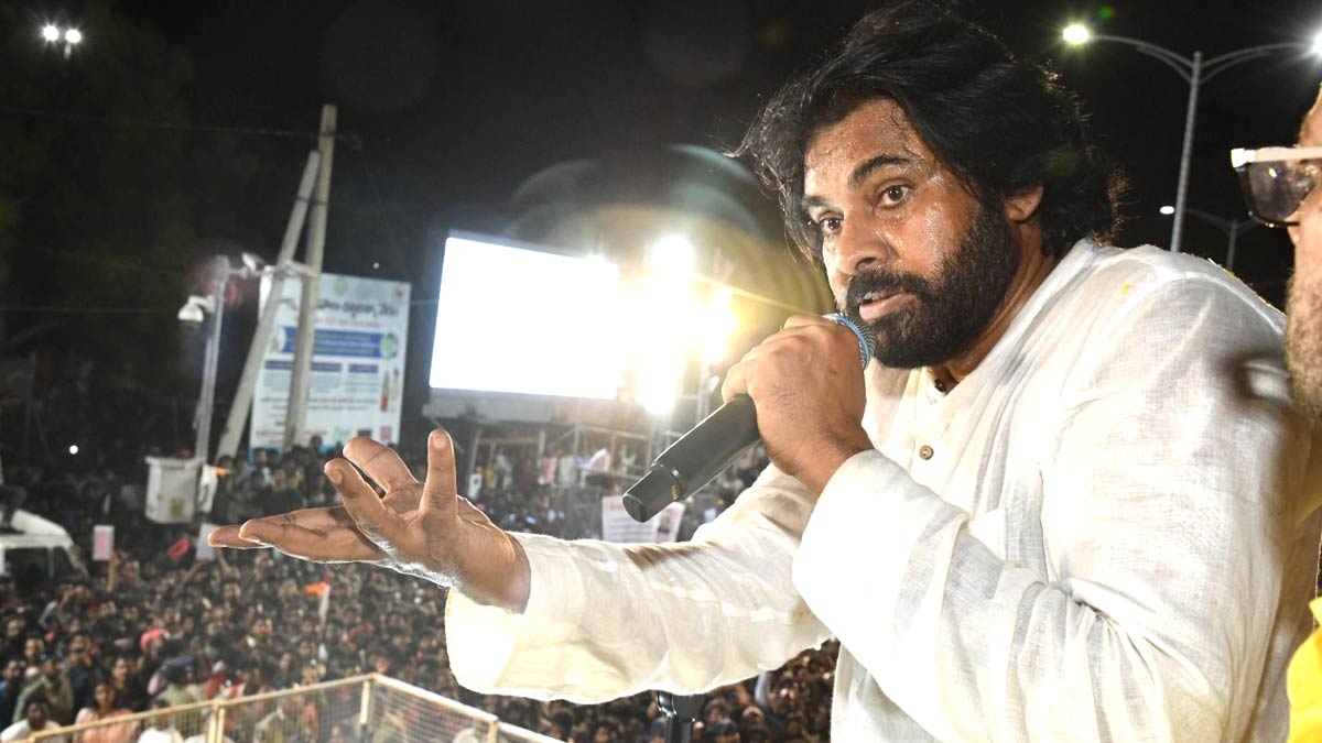Pawan Kalyan exposes YSRCP, cautions Voters ahead of elections