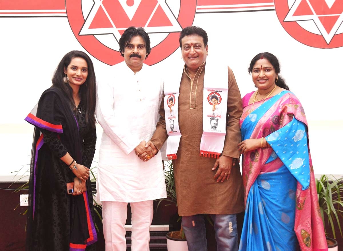 Choreographer Jani Master, Comedian Prudhvi joins Jana Sena