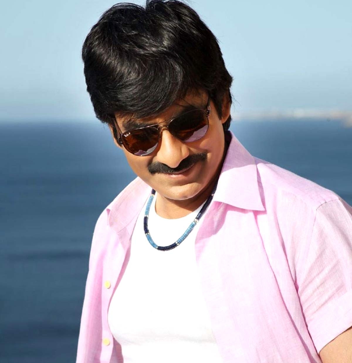 Mass Raja Ravi Teja discharged from Hospital