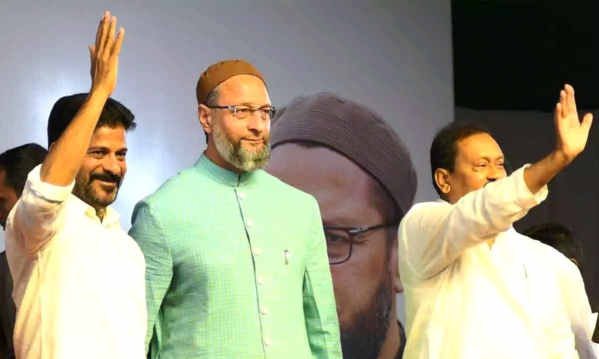 Asaduddin Owaisi: రేవంత్ సర్కార్ ఐదేళ్లు అధికారంలో ఉంటుంది.. అసదుద్దీన్ ఒవైసీ భరోసా..